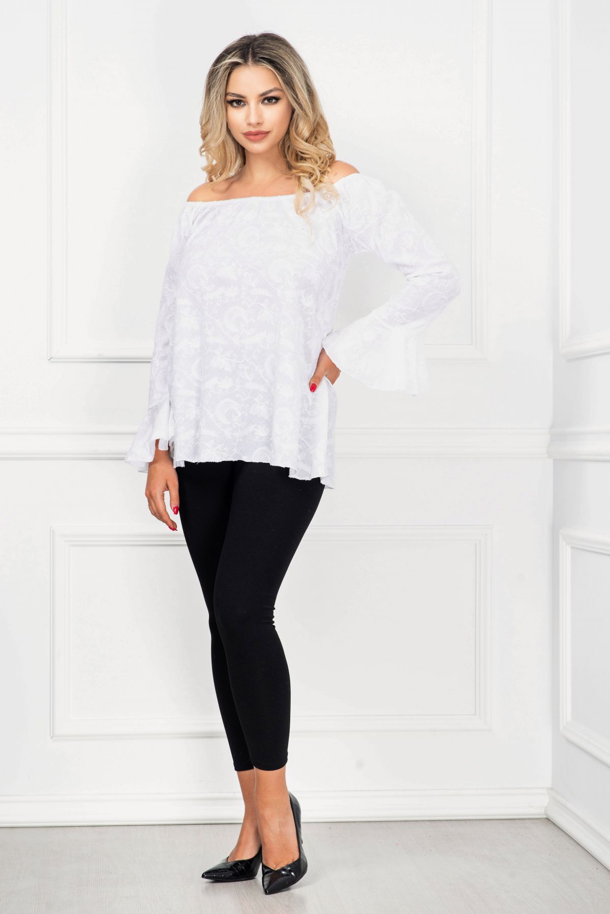 Compleu dama Clara casual cu bluza brodata By InPuff