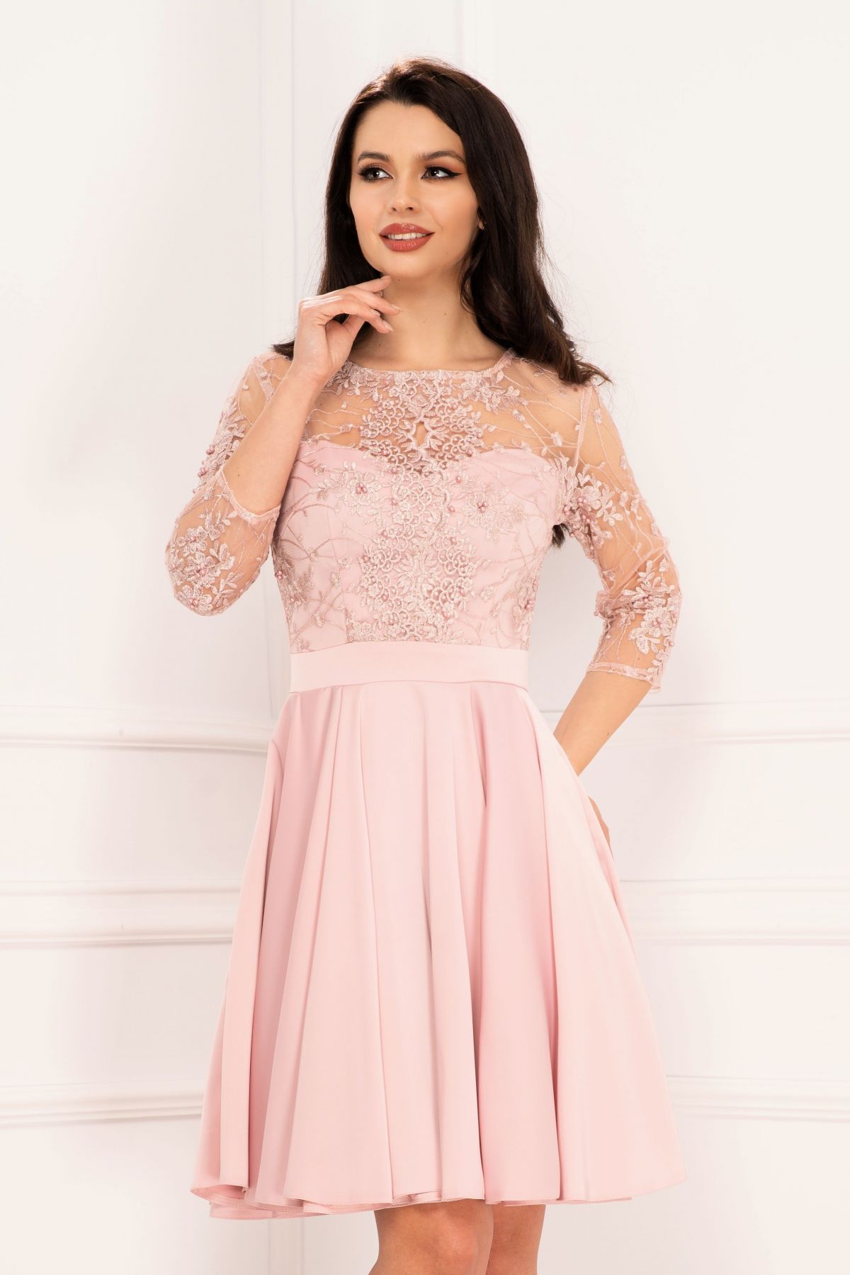 Rochie de ocazie xenia rose in clos cu broderie pretioasa si perle