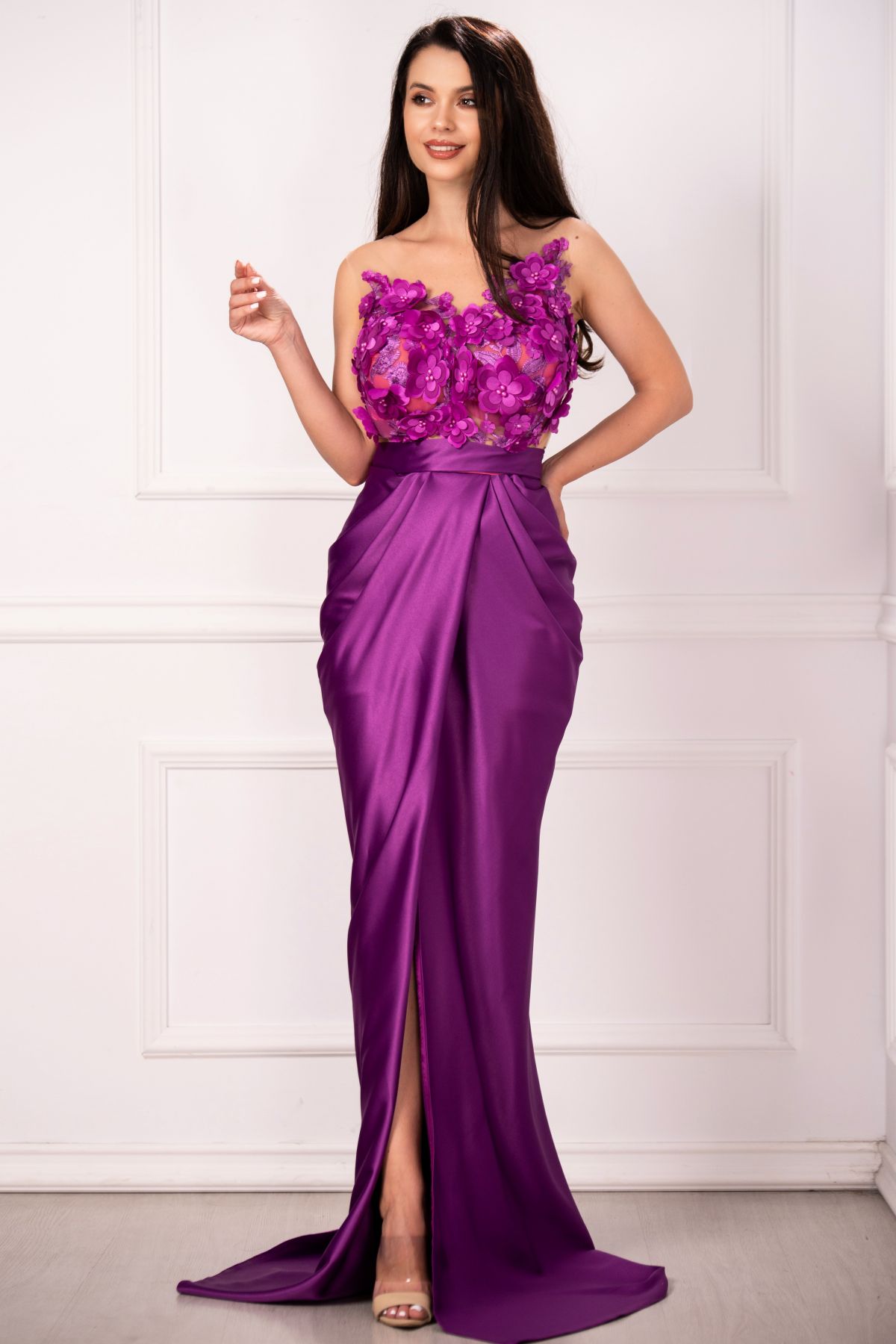 Rochie de lux eleganta tip sirena Claire violet cu flori 3D si fronseuri