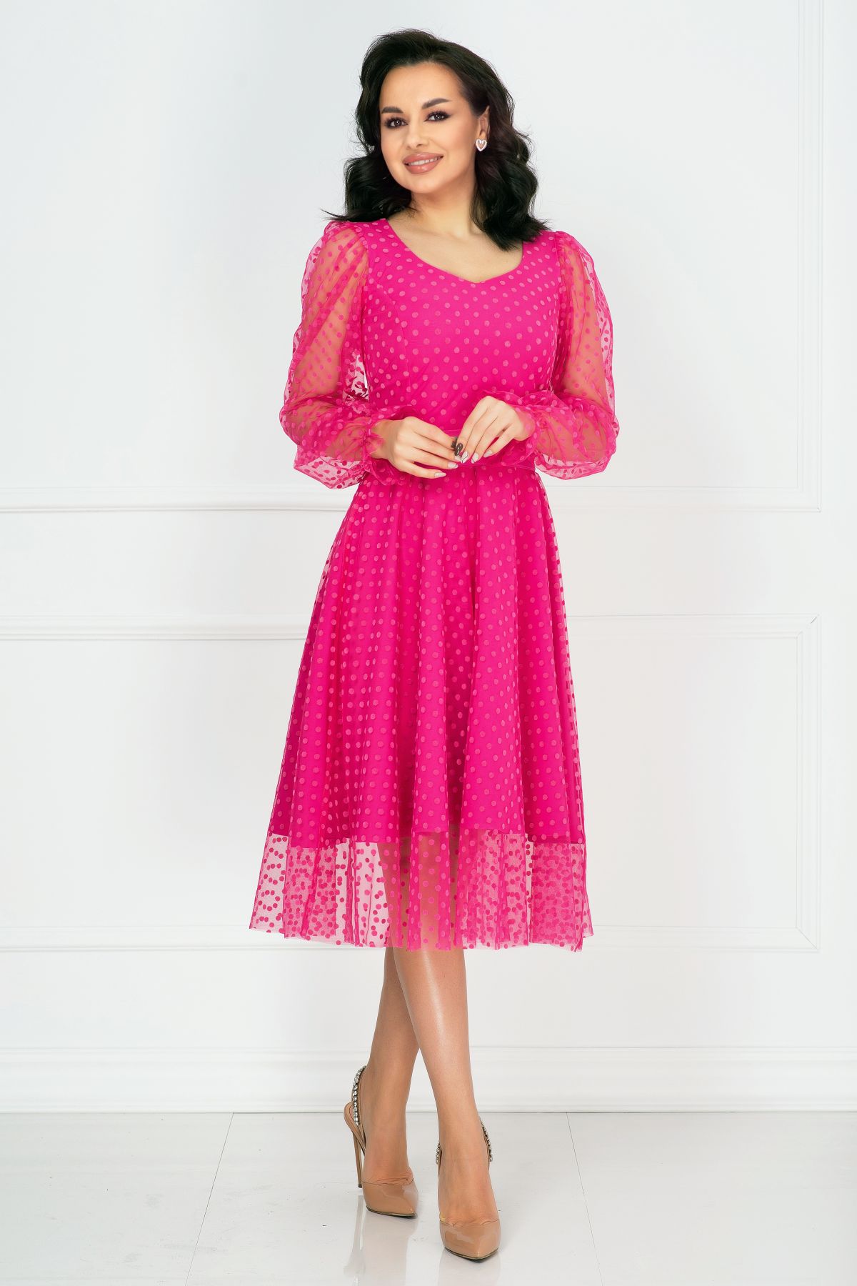 Rochie eleganta de ocazie ciclam acoperita de tulle cu buline