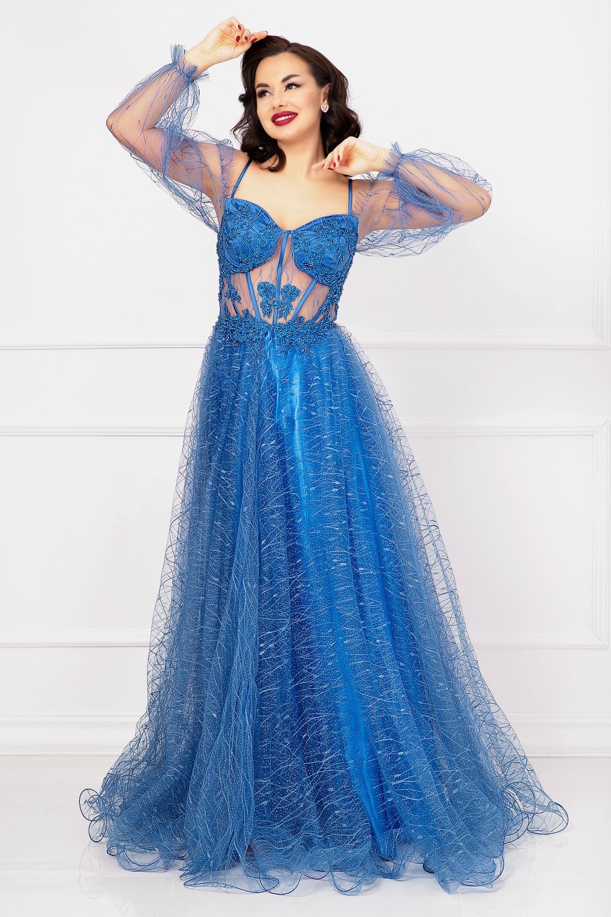 Rochie pretioasa Patrizia baby blue din tulle cu sclipici si margele
