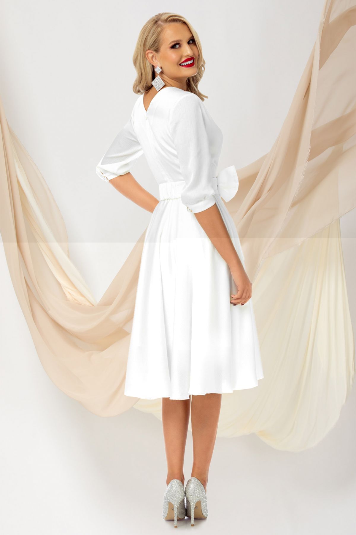 Poze Rochie de ocazie Pretty Girl ivoire in clos cu cordon tip funda inpuff.ro