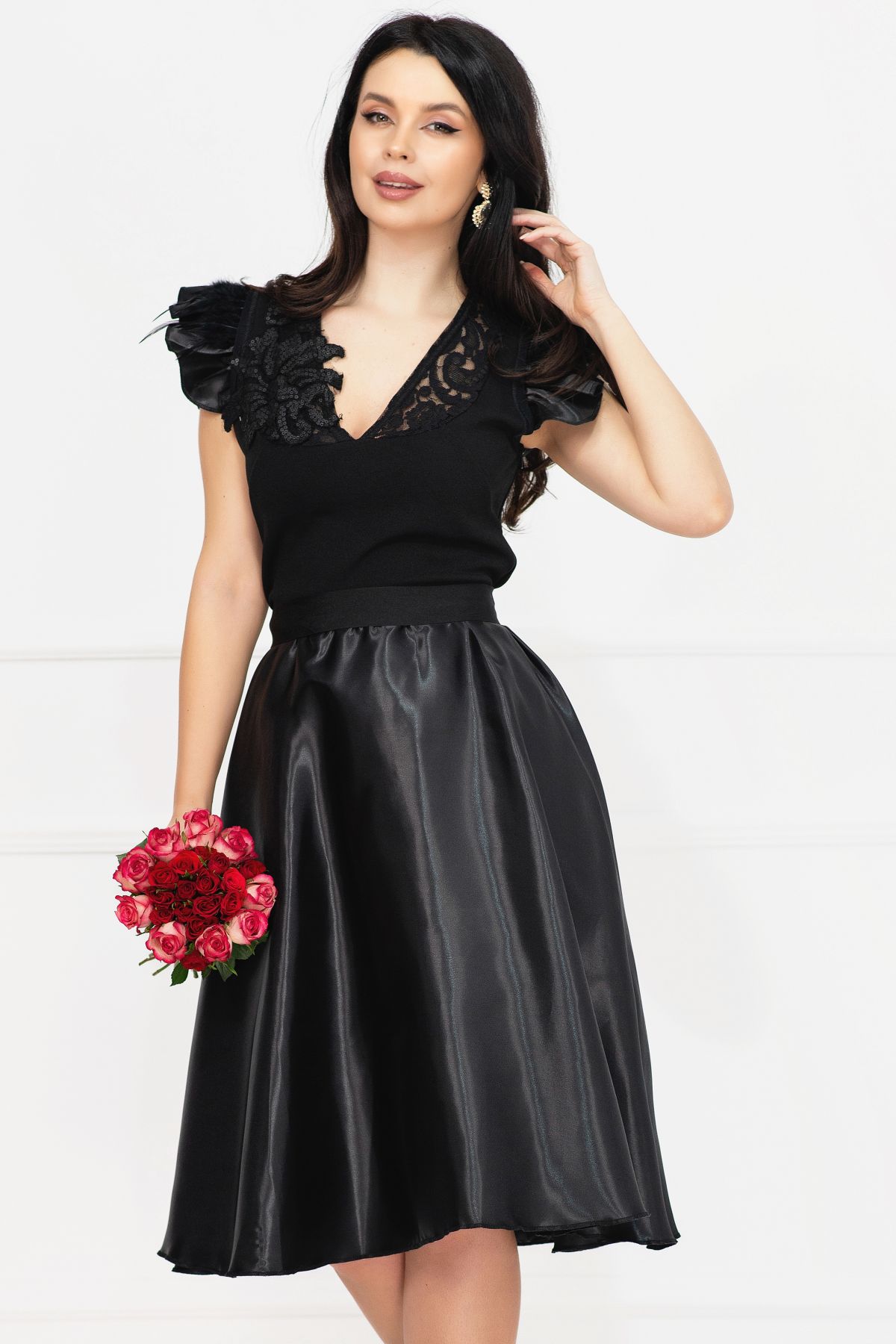 Poze Rochie de ocazie Venezia neagra in clos cu fulgi si broderie inpuff.ro