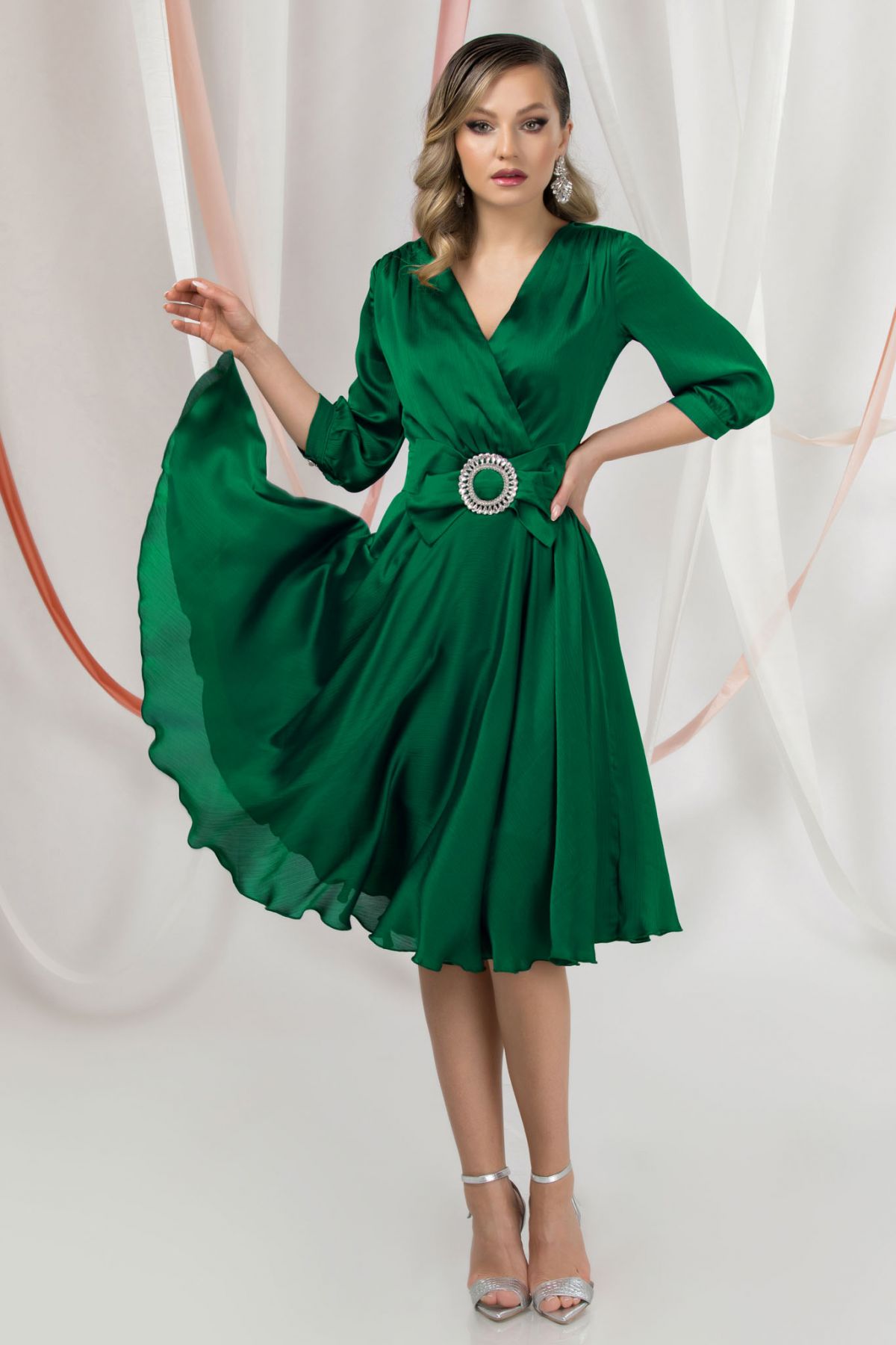 Rochie de ocazie eleganta Pretty Girl verde cu funda in talie