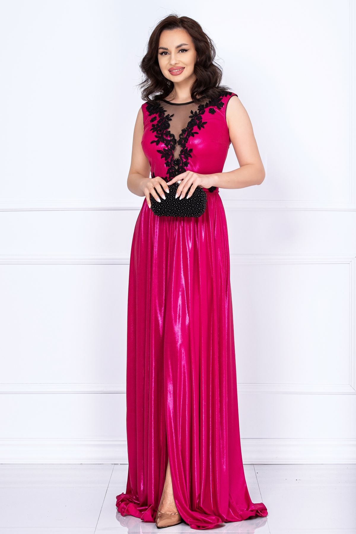 Rochie de seara Ginette fuchsia peliculizata cu broderie aplicata