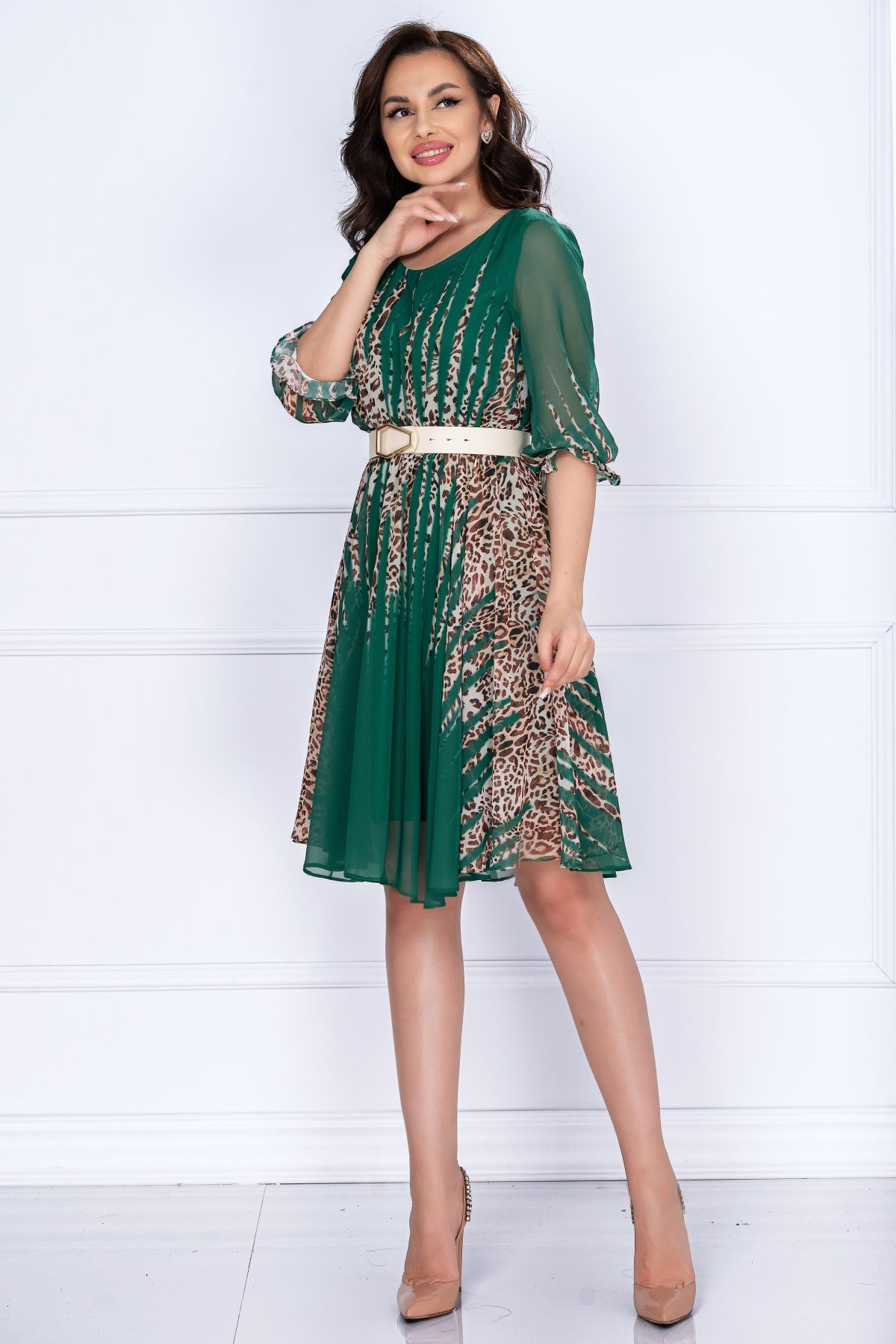 Rochie de zi verde din voal cu imprimeu leopard