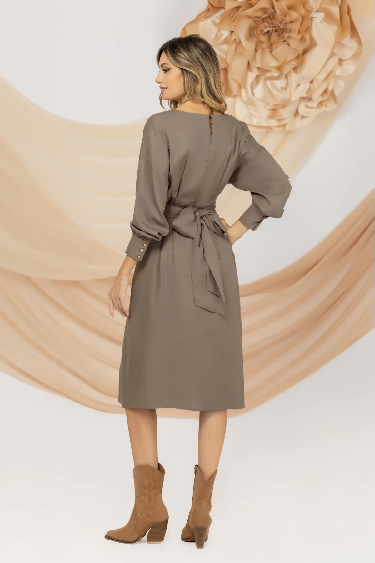 Rochie cafenie Pretty Girl de zi din Lyocell