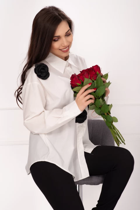 Camasa Rosalia oversize alba cu trandafiri 3D