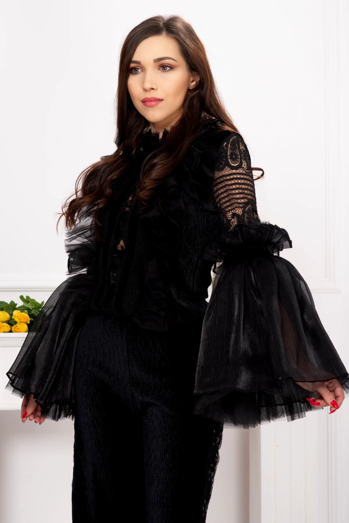 Bluza eleganta cu maneci ample din organza