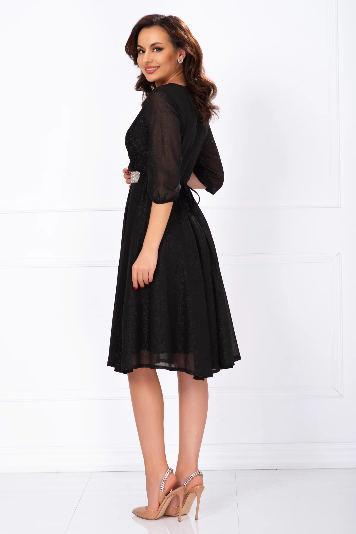 Rochie de ocazie in clos neagra cu cordon stralucitor in talie