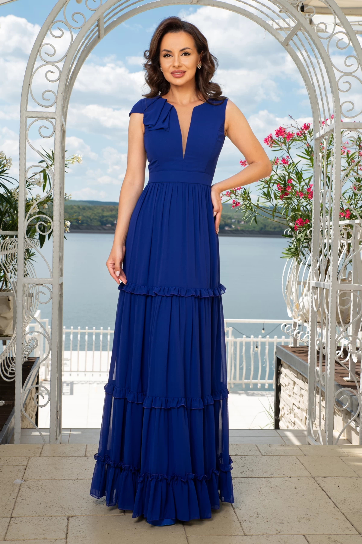 Rochie de seara albastra cu volane