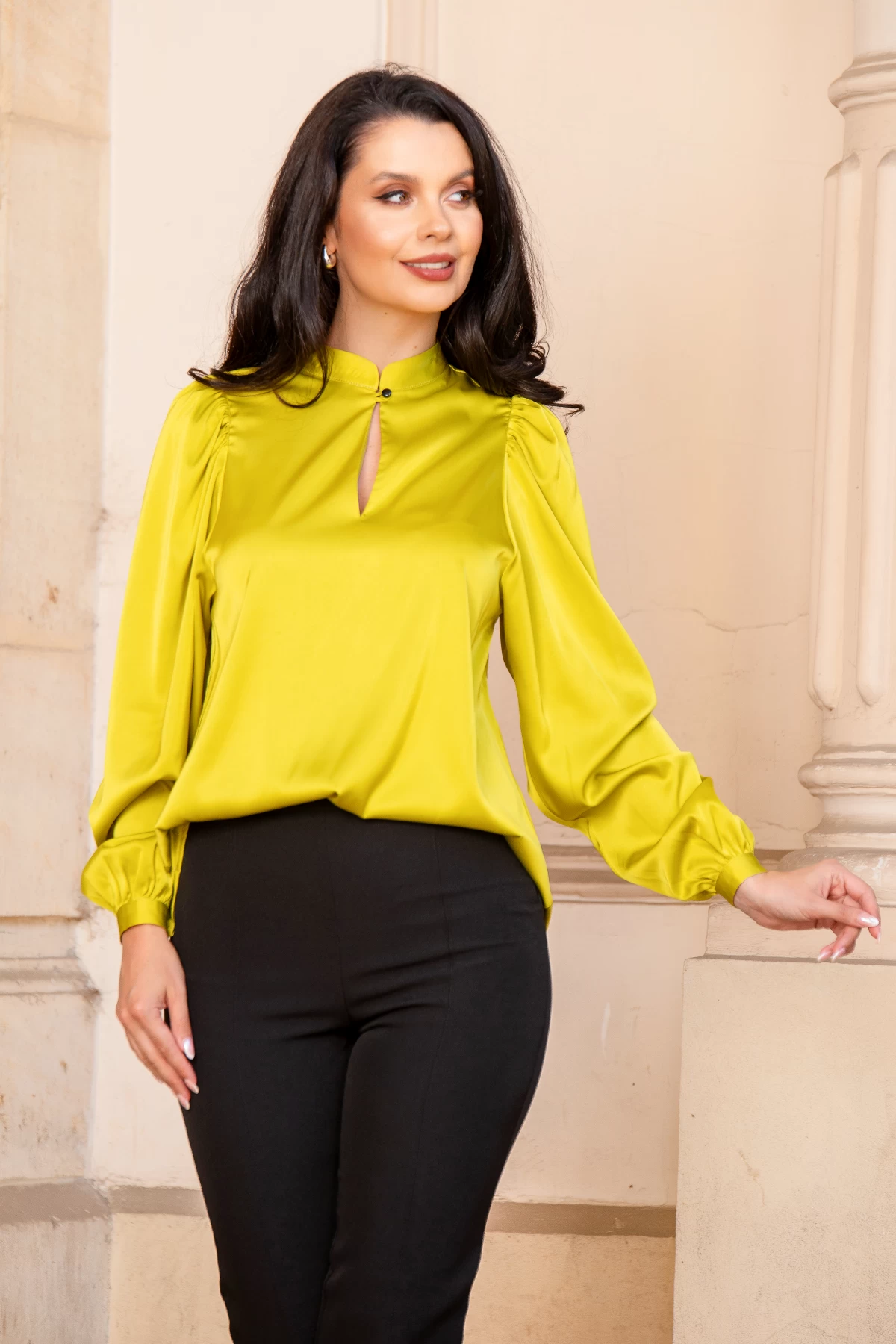 Bluza dama eleganta InPuff satinata lime