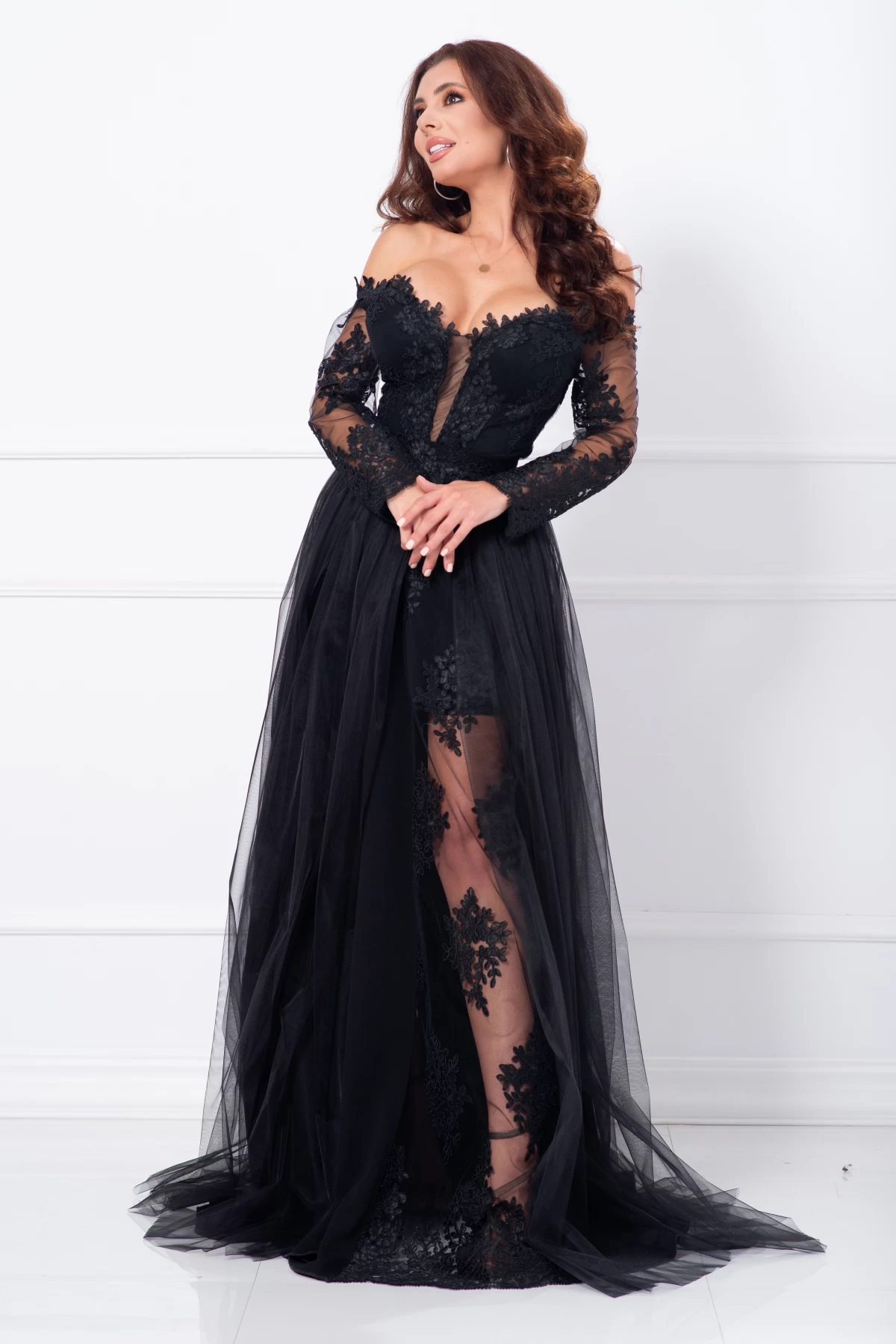 Rochie neagra de seara lunga Aurora din tulle si dantela