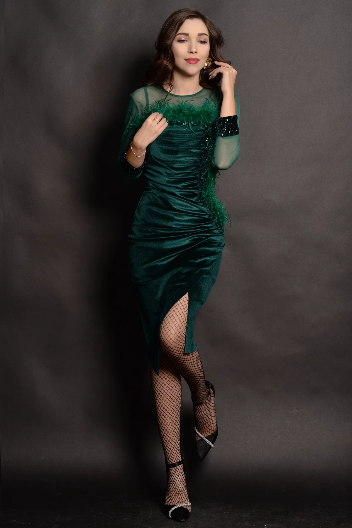 Rochie din catifea verde Noelia cu paiete si fulgi