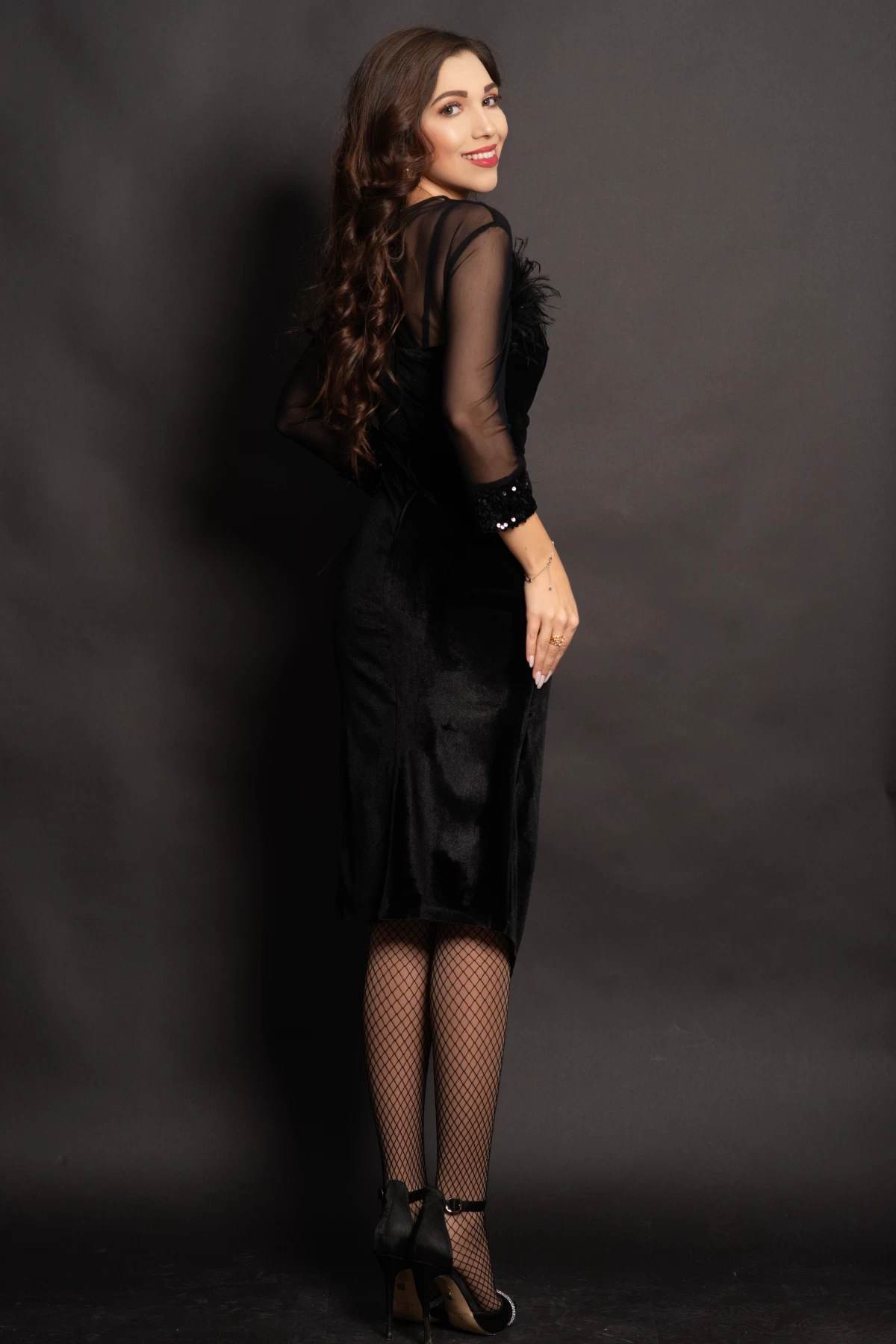 Rochie din catifea neagra Noelia cu paiete si fulgi