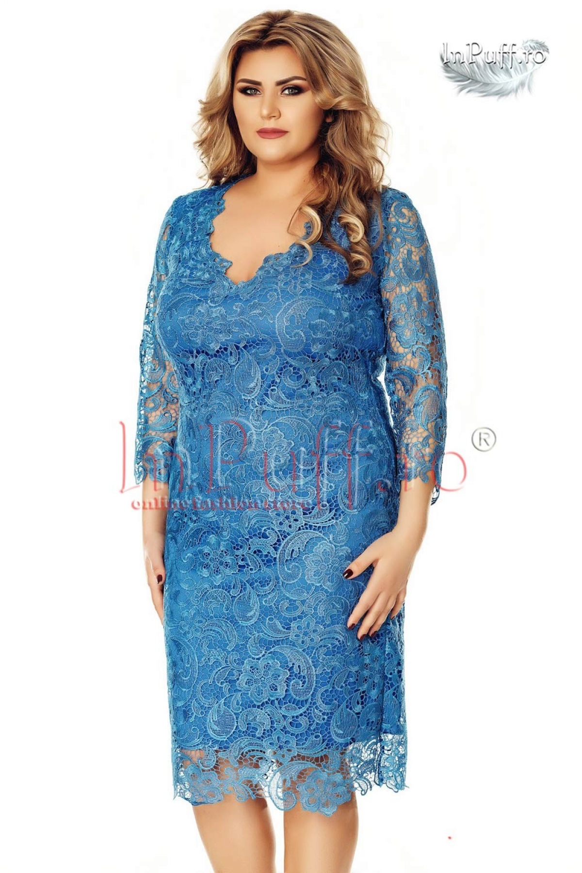 Rochie midi din dantela albastra